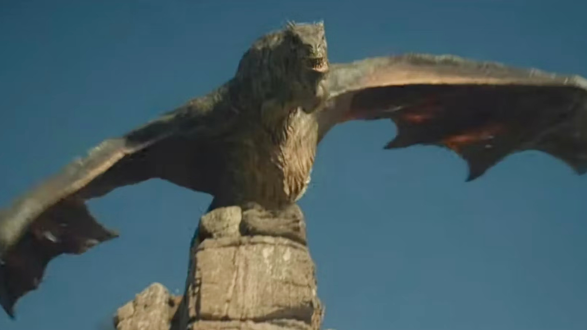 Vhagar swooping towards camera in House of the Dragon Season 1